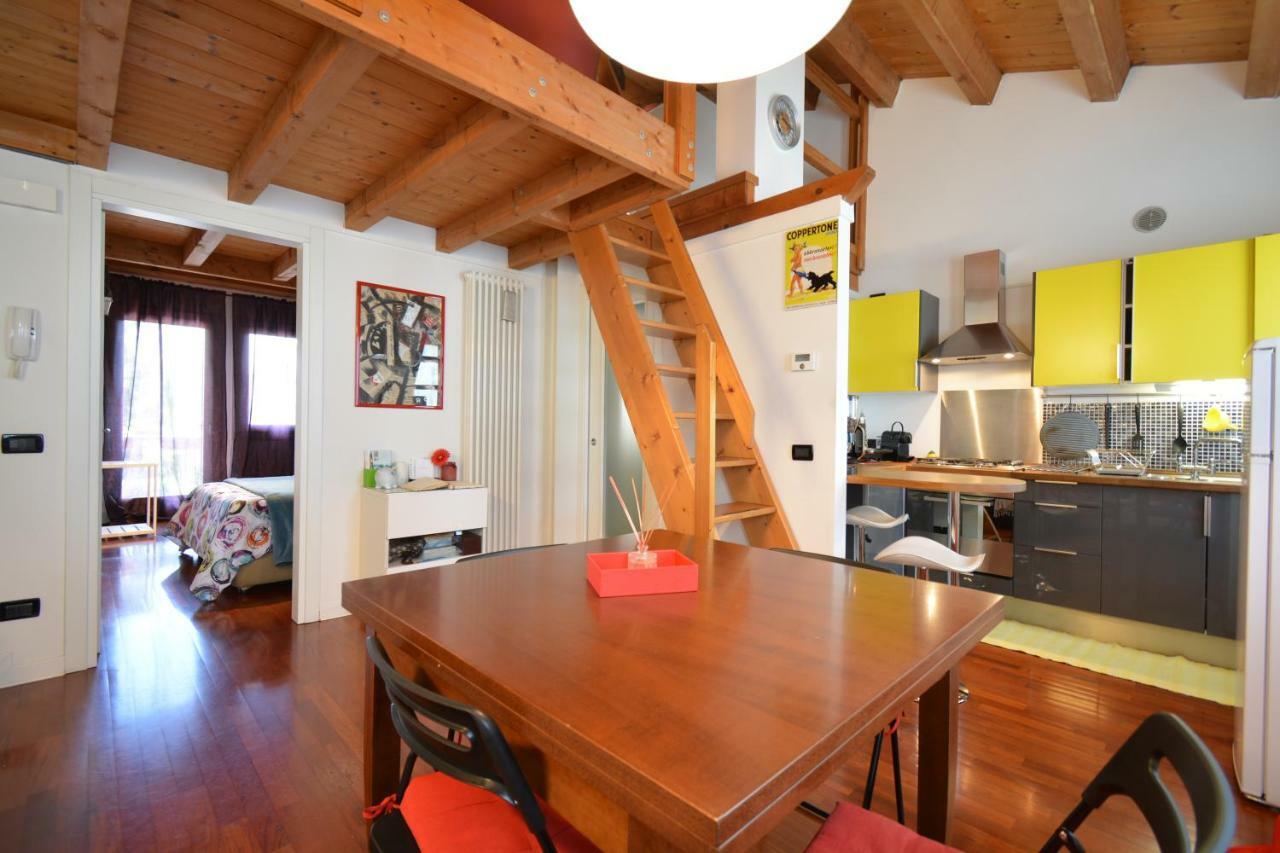 Casa Vacanze Chez La Reine - Holiday Home Виченца Экстерьер фото