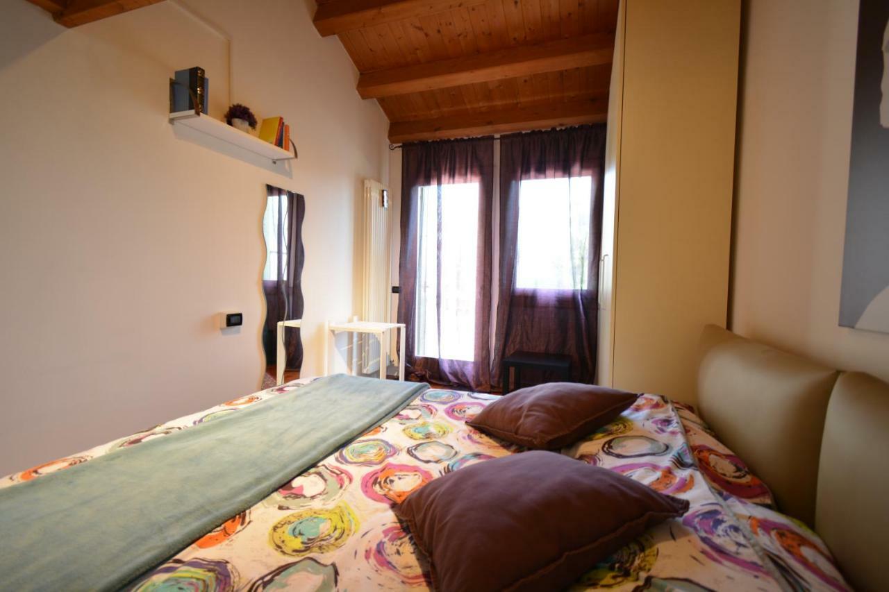 Casa Vacanze Chez La Reine - Holiday Home Виченца Экстерьер фото