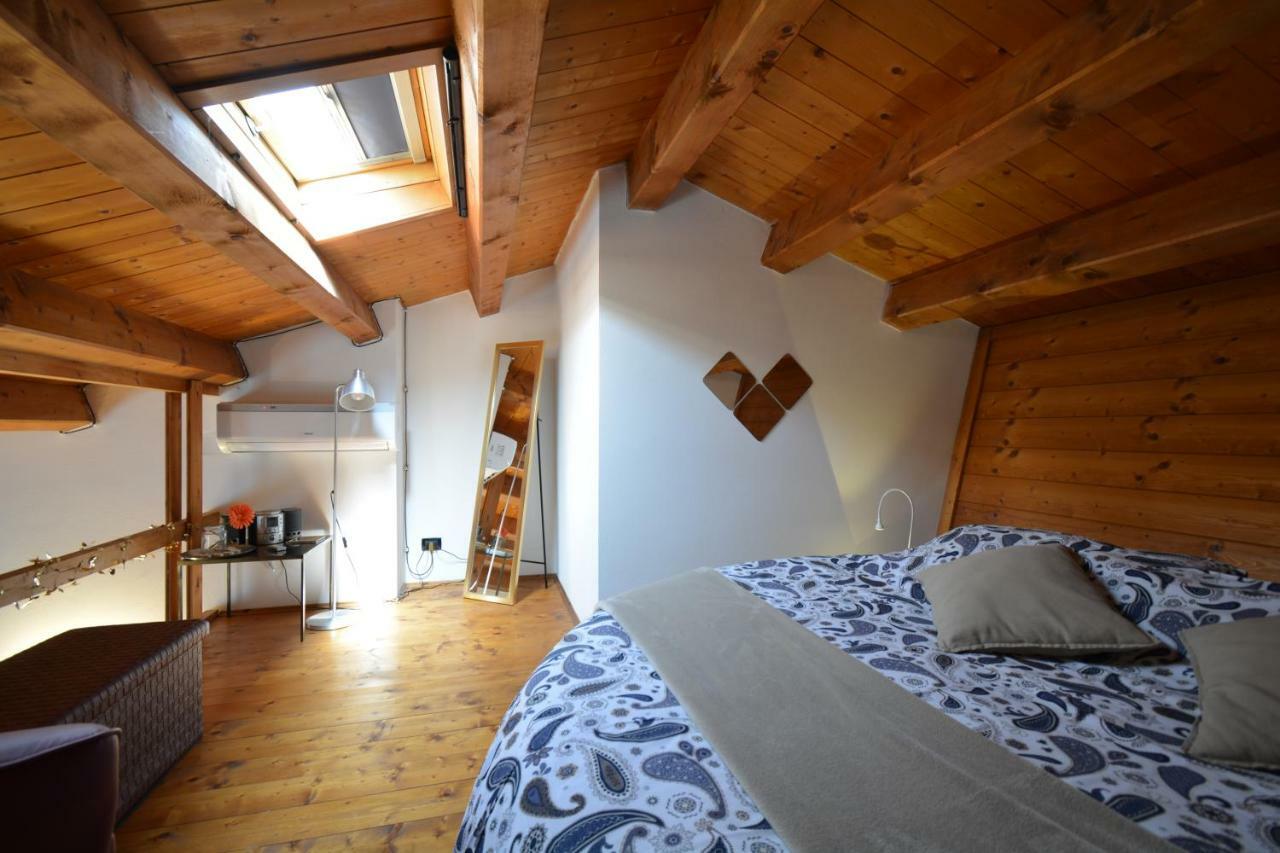 Casa Vacanze Chez La Reine - Holiday Home Виченца Экстерьер фото